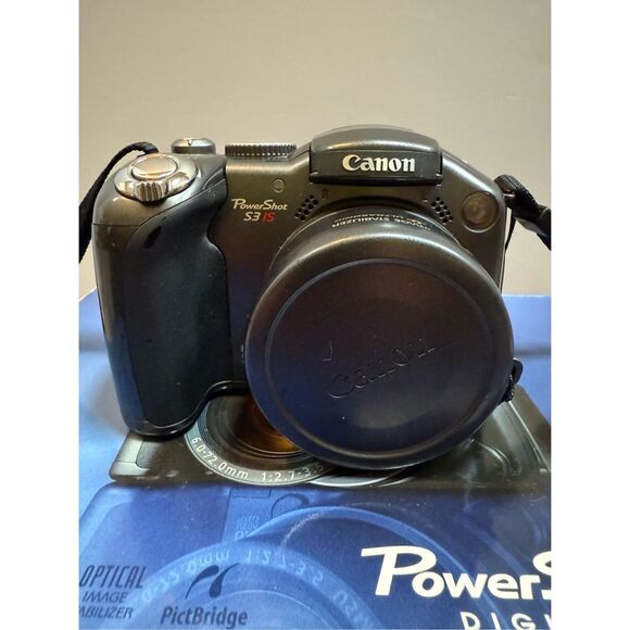Cannon Powershot S3 IS Camera With 6.0 Megapixel Sensor - Picture 6 of 10